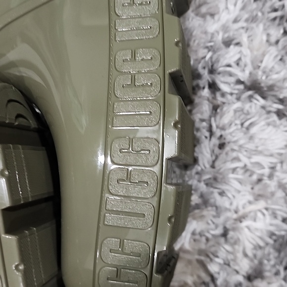 UGG SHOES OLIVE DRIZLITA WATERPROOF RUBBER WOOL RAIN BOOTS, WOMEN US 8 - Picture 4 of 11